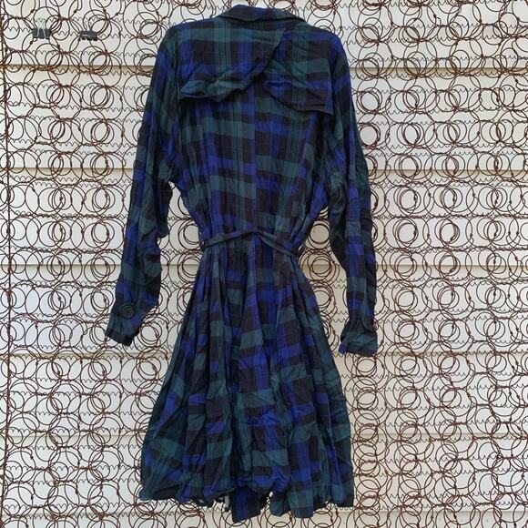 Torrid blue green plaid fit & flare trench coat 2X - Picture 6 of 6